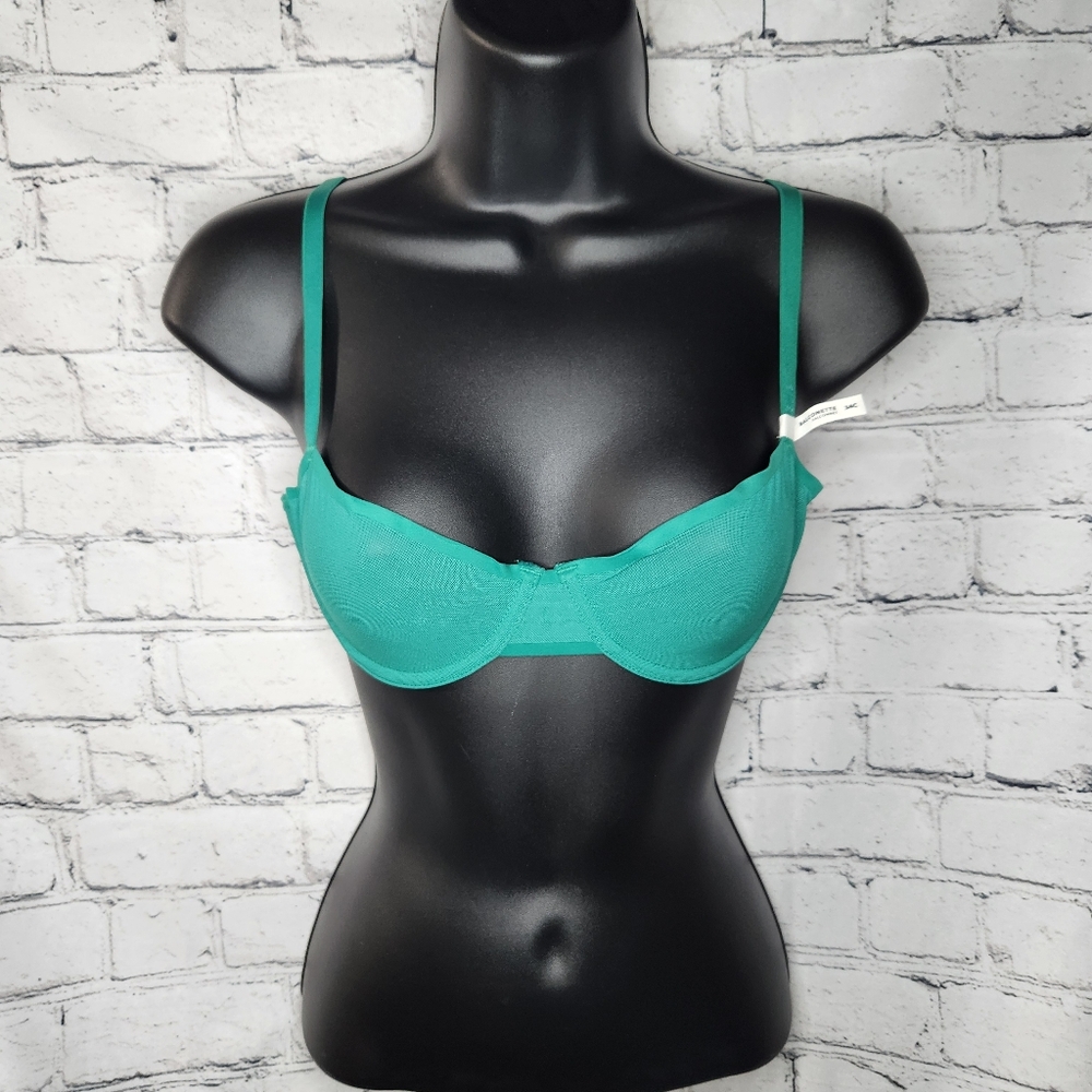 Smoothez by Aerie Green Balconette Bra Size 34C